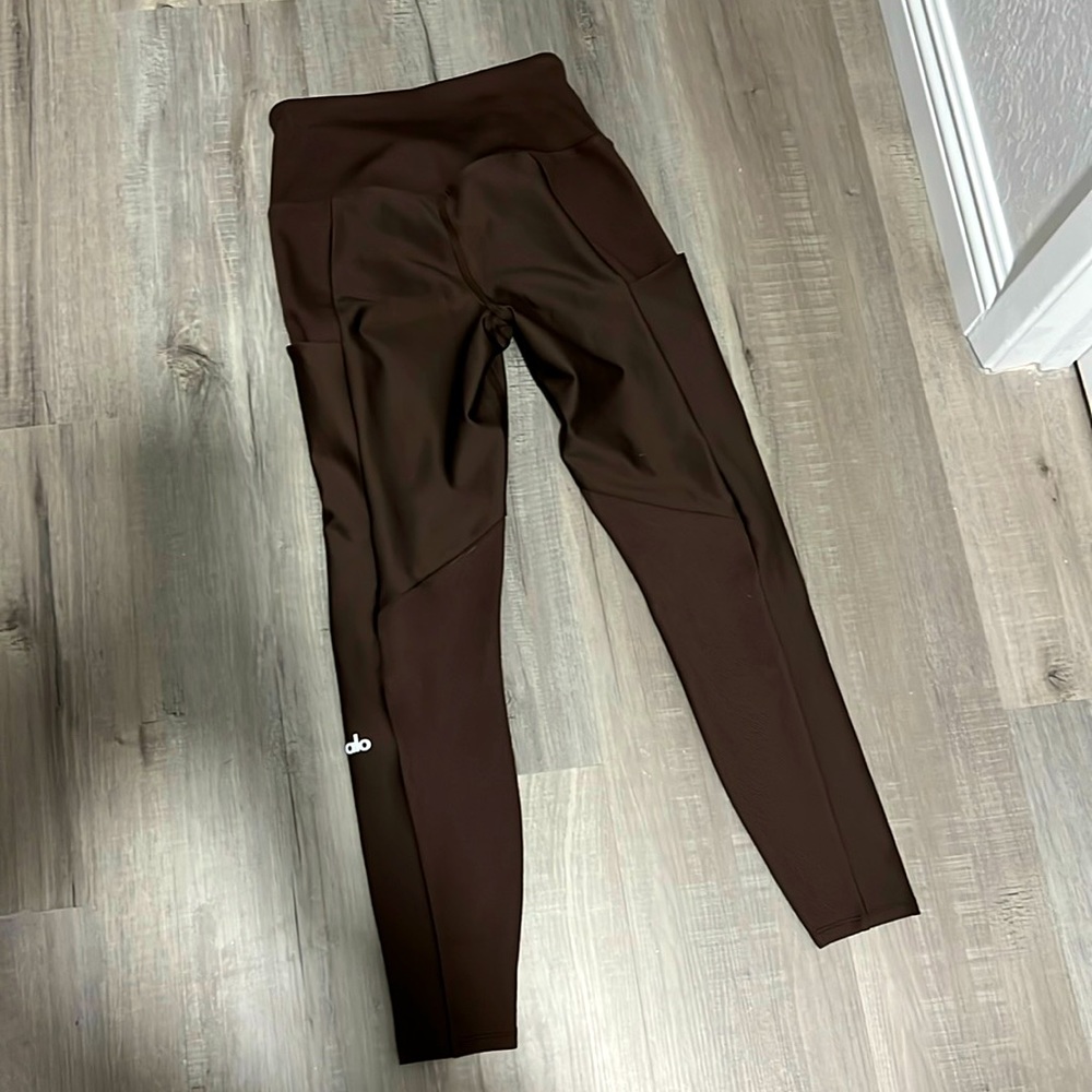 Alo yoga enchanted ribbed airlift high waisted legging size small